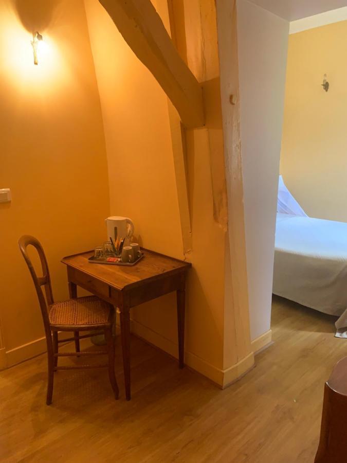 Chambres D'Hotes Maison Redon Tour-de-Faure ภายนอก รูปภาพ