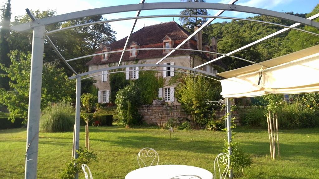Chambres D'Hotes Maison Redon Tour-de-Faure ภายนอก รูปภาพ